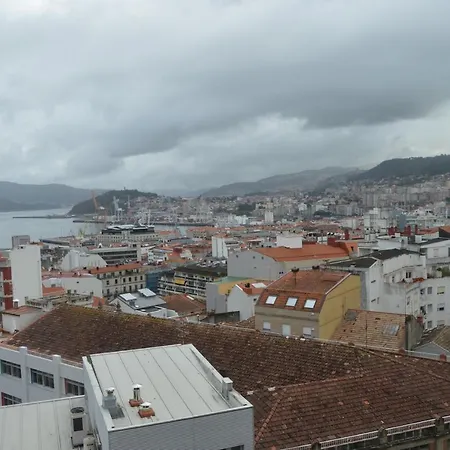 Fantastica Vista De La Ria De En Pleno Centro * Vigo