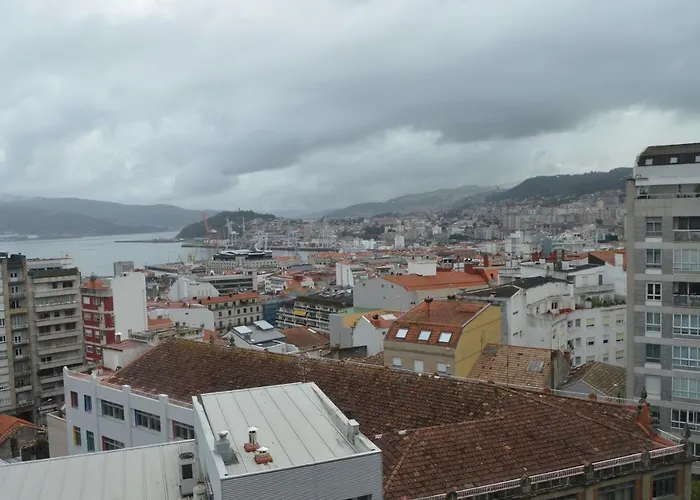 Fantastica Vista De La Ria De En Pleno Centro * Vigo